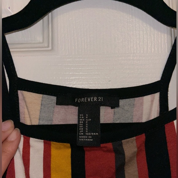 FOREVER 21 • S halter top - Picture 2 of 3